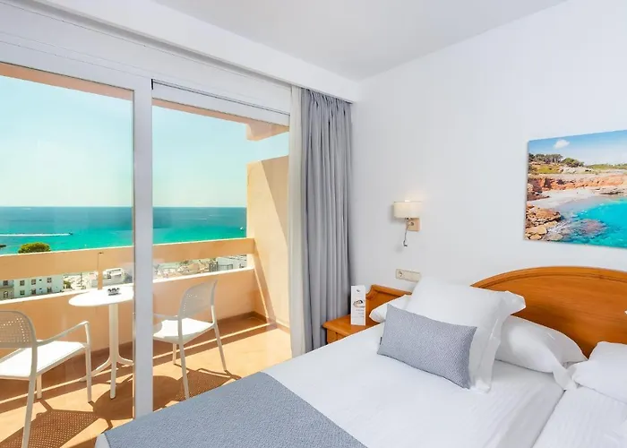 Valentin Reina - Adults Only