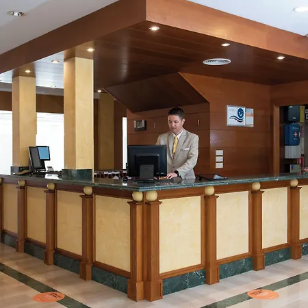 Valentin Reina - Adults Only Hotel