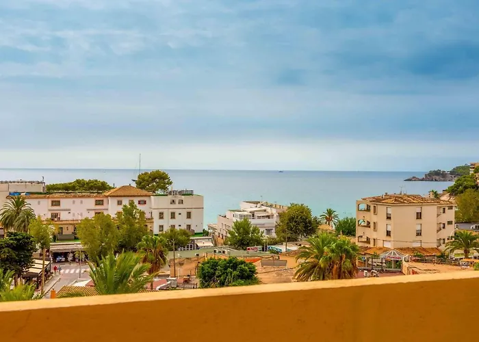 Valentin Reina - Adults Only 4*