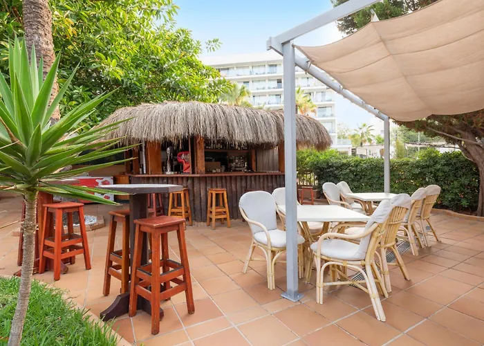 Valentin Reina - Adults Only 4*