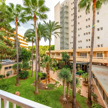 Valentin Reina - Adults Only