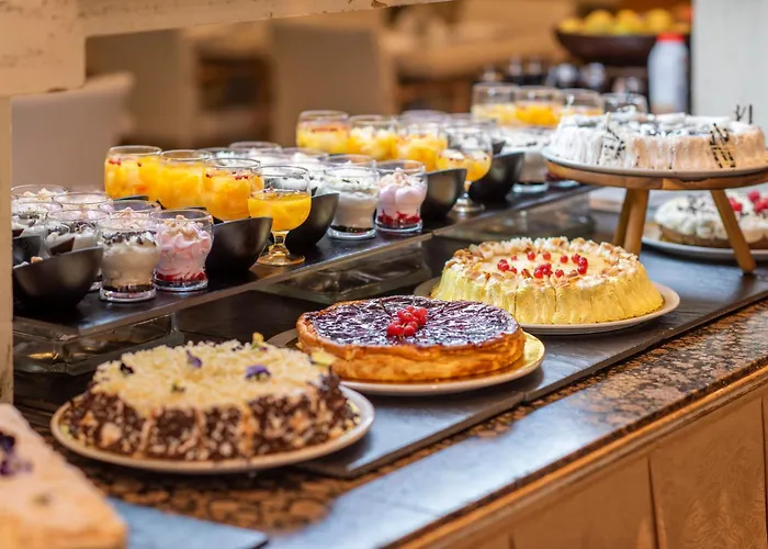 Valentin Reina - Adults Only 4*