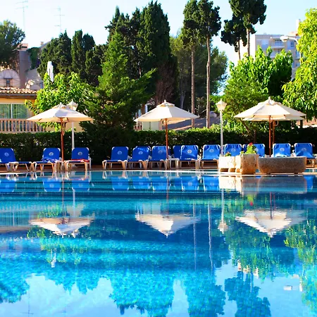 Valentin Reina - Adults Only Peguera