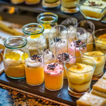 Valentin Reina - Adults Only Peguera