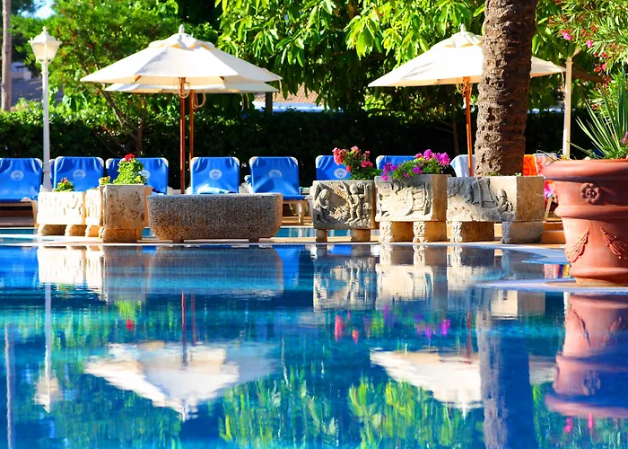 Valentin Reina - Adults Only باغيرا