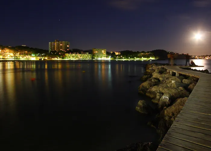 Valentin Reina - Adults Only فندق باغيرا