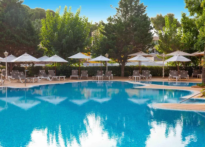 Valentin Reina - Adults Only باغيرا